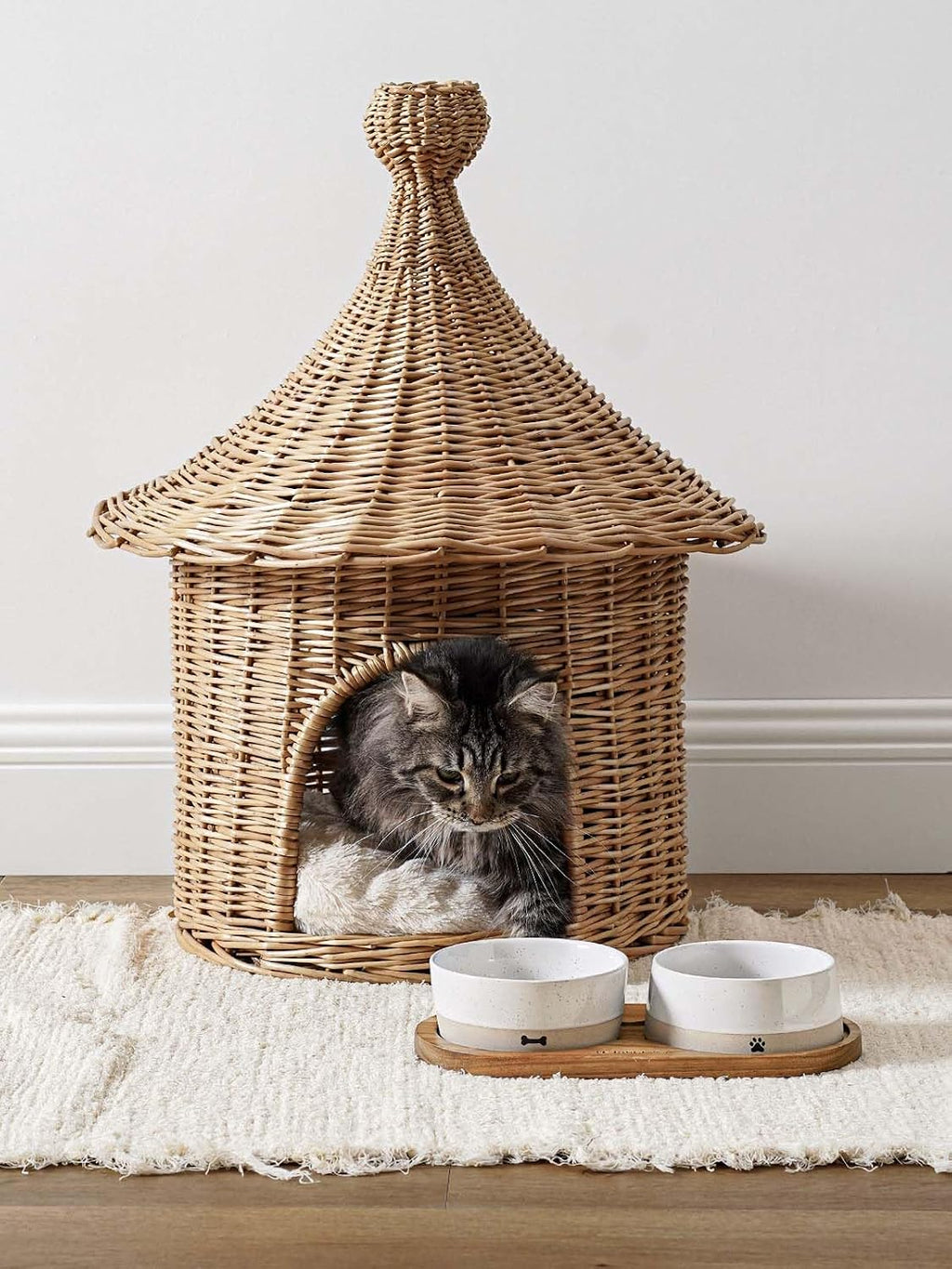 LE TAUCI Ceramic Dog and Cat Bowls Set with Acacia Wood Tray 2 Cup Weighted Non-Slip - Bellhaven & Co.