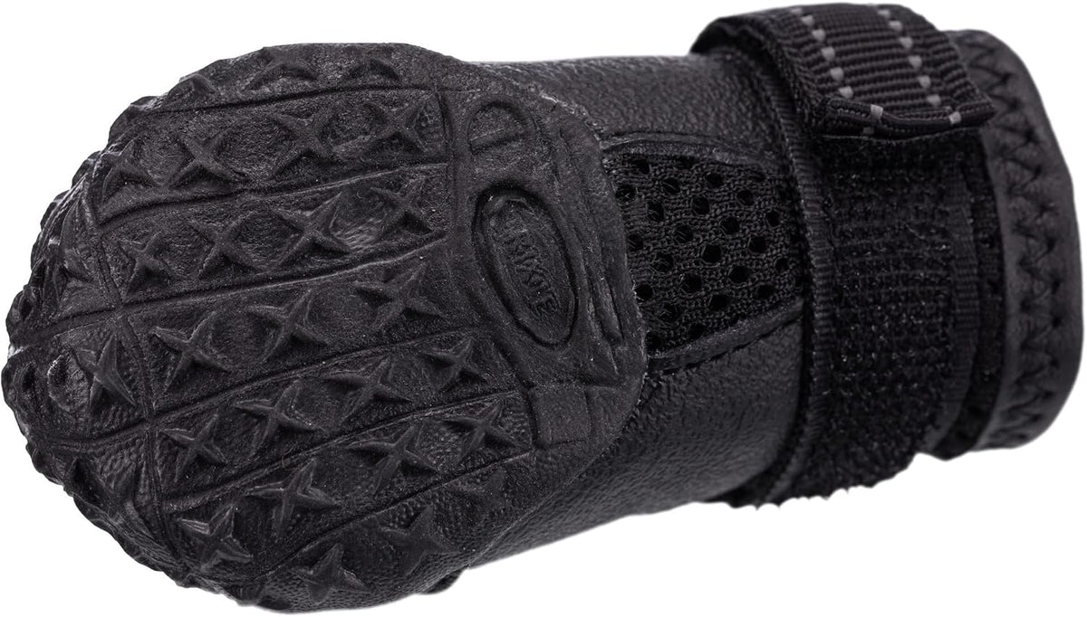 Trixie Walker Active Protective Boots in Black for the Trailblazer - Bellhaven & Co.